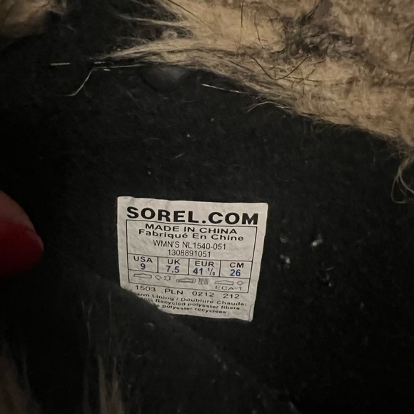 Sorel Joan of Arc Furry Brown Black Winter Snow Boot - Size 9 - Picture 5 of 5